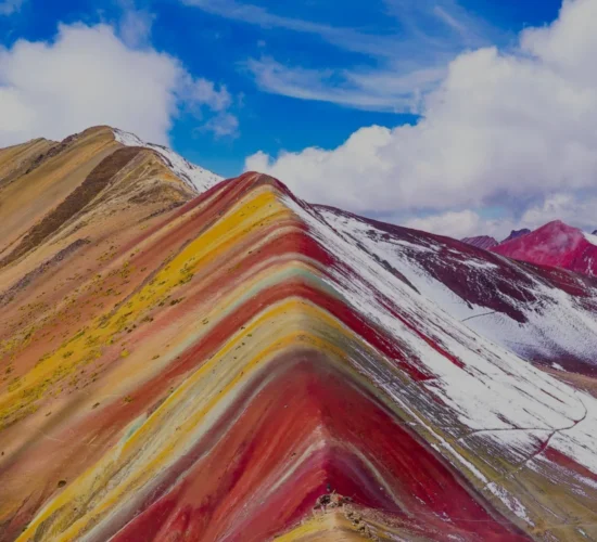 rainbow mountain tour in two days