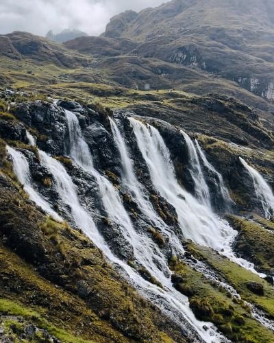 lares-trek-7-waterfall-tours