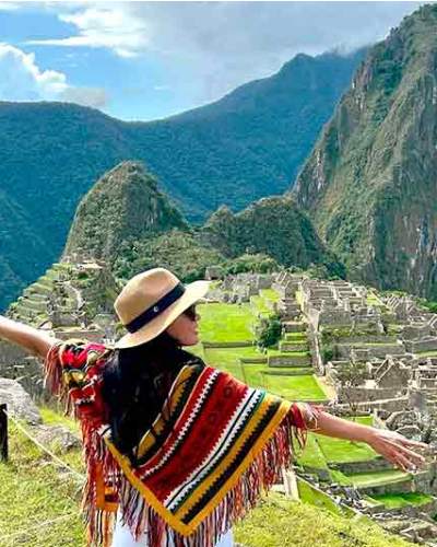 machu-picchu-tarde-media (1) full day hike in peru